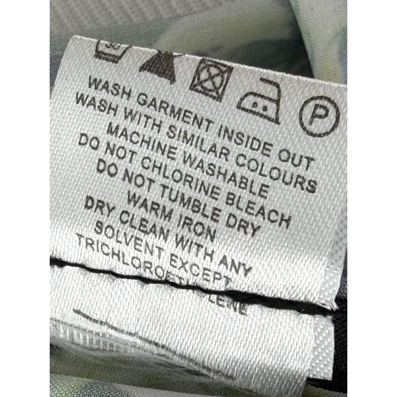 Vtg Y2K Wielisa 100% Silk Floral Button Down L/S Blouse | Quiet Luxury Resort XS - Picture 15 of 16